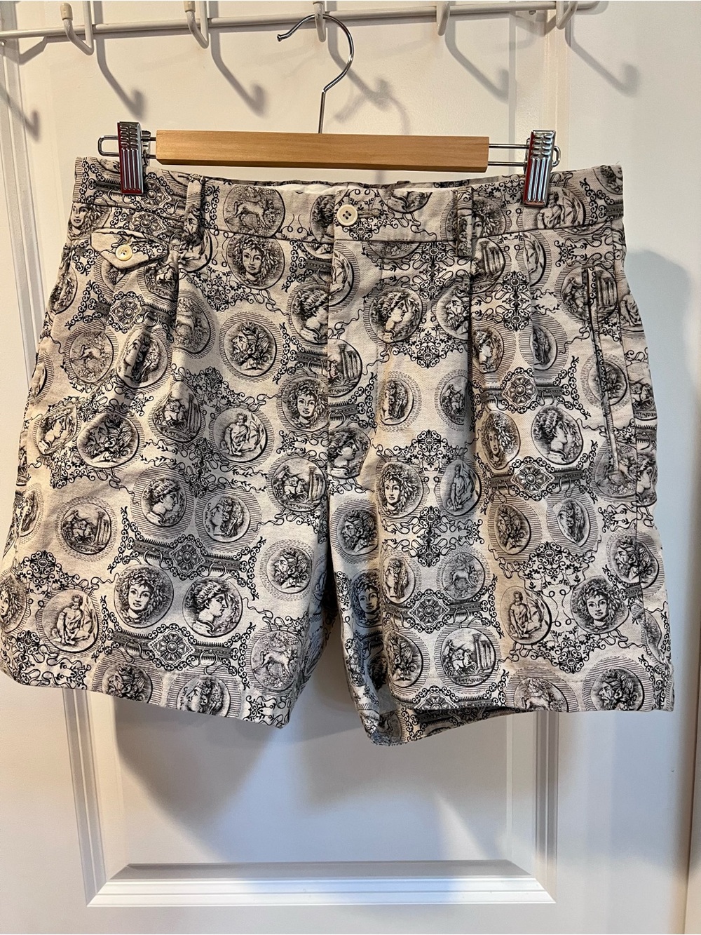 Dolce & Gabanna Printed Medallion Pattern Women's Shorts - Black & White